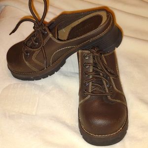 Maurices Clogs size 8½